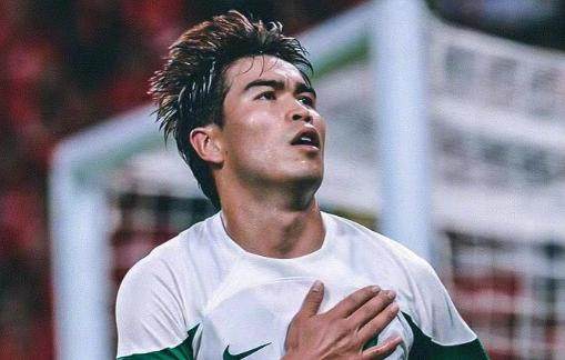 开云体育网页版-【中超】李磊伤退乃比江首球 蓉城0比1国安赛季首败