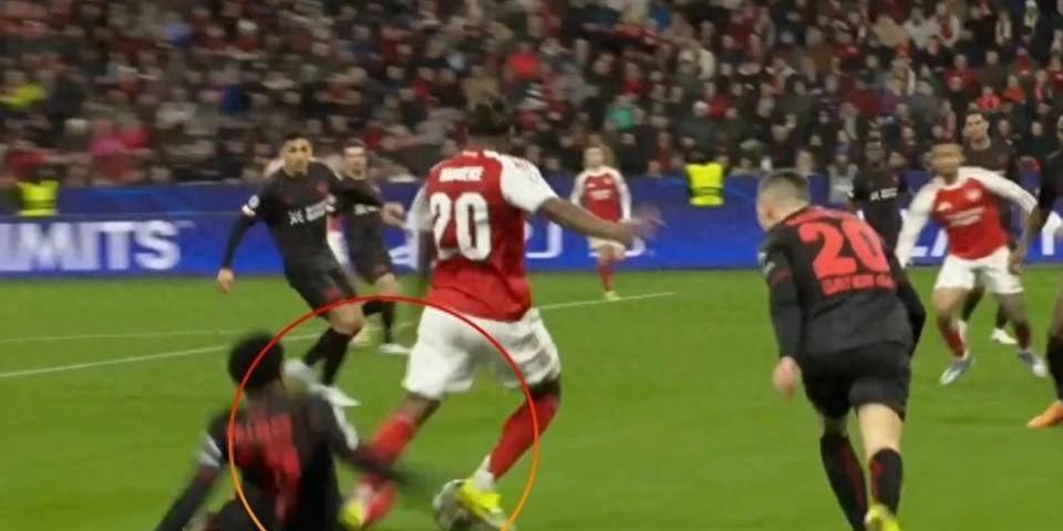 开云体育网址-争议点球引爆怒火：阿森纳绝平，勒沃库森痛斥裁判“手软”